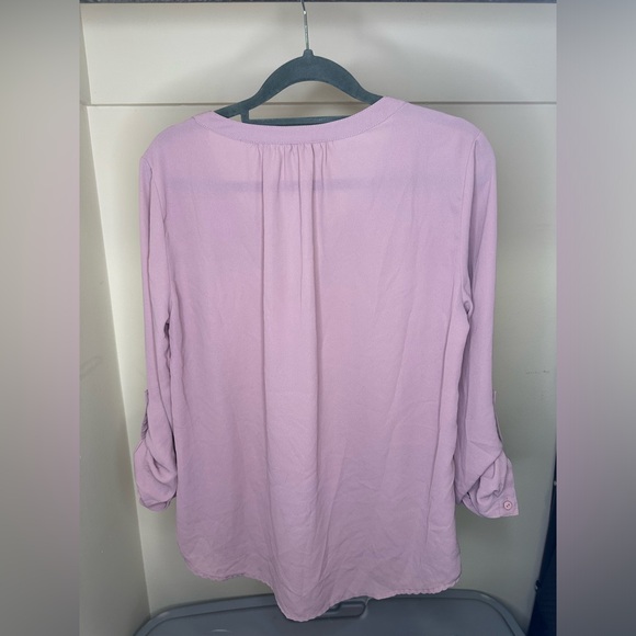 Women's size M mauve blouse - Picture 2 of 6